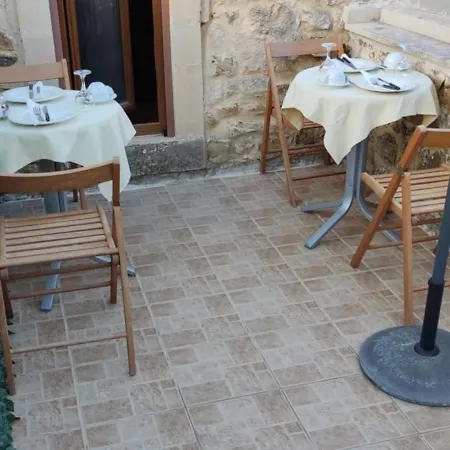 Villa Sofita With Tzakouzi