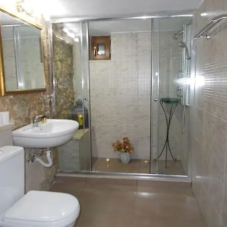Sofita With Tzakouzi Villa *